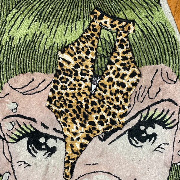 Frederick's of Hollywood Tops - Vintage Frederick’s of Hollywood bodysuit